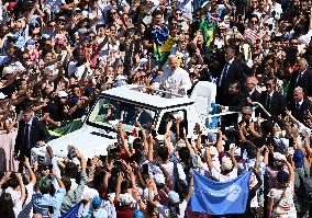 Pope Leo XIV Leads Canonization Of Pier Giorgio Frassati And Carlo Acutis - Vatican City