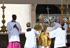 Pope Leo XIV Leads Canonization Of Pier Giorgio Frassati And Carlo Acutis - Vatican City