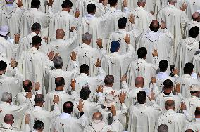 Pope Leo XIV Leads Canonization Of Pier Giorgio Frassati And Carlo Acutis - Vatican City
