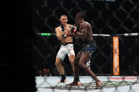 UFC Paris - William Gomis v Robert Ruchała