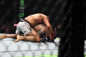 UFC Paris - Axel Sola v Rhys McKee