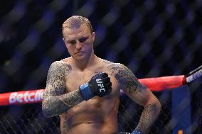 UFC Paris - Bolaji Oki v Mason Jones