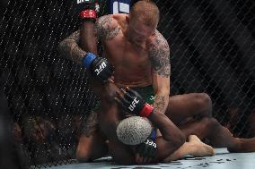 UFC Paris - Bolaji Oki v Mason Jones