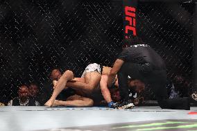 UFC Paris - Benoît Saint Denis v Maurício Ruffy