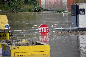 Kashmir Floods Homes - Pampur