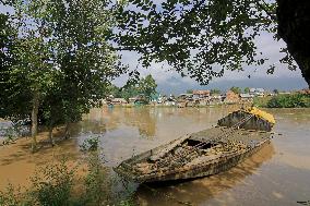 Kashmir Floods Homes - Pampur