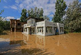 Kashmir Floods Homes - Pampur