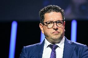 Les Republicains meeting in Paris FA