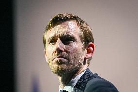 Les Republicains meeting in Paris FA