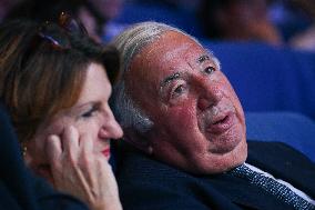 Les Republicains meeting in Paris FA