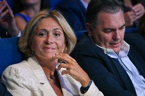 Les Republicains meeting in Paris FA