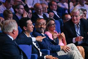 Les Republicains meeting in Paris FA