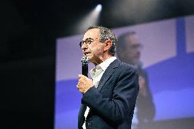 Les Republicains meeting in Paris FA