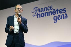 Les Republicains meeting in Paris FA