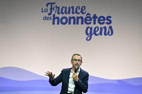 Les Republicains meeting in Paris FA