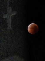 Total lunar eclipse