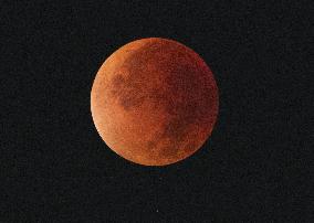 Total lunar eclipse