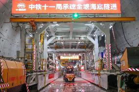 Ningbo-Zhoushan Railway Jintang Subsea Tunnel Construction
