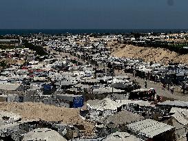 Humanitarian Conditions Worsen in Gaza