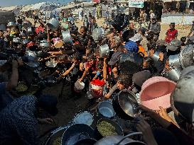 Humanitarian Conditions Worsen in Gaza