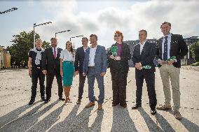 Center party unveils Tallinn frontrunners