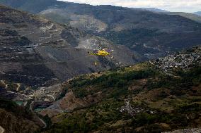 Carballeda Fire Burns 700 Hectares of Land - Spain
