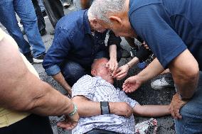 Turkey's Main Opposition Party Headquarters Under Police Blockade - Turkey