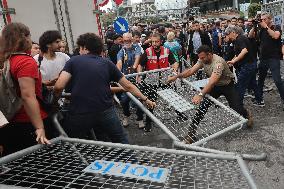 The Main Opposition Party Of Turkey Fights For Its Political Survival - Istanbul