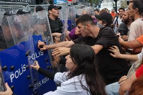 The Main Opposition Party Of Turkey Fights For Its Political Survival - Istanbul