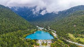 Lijiang Blue Moon Valley Scenery - Yunnan