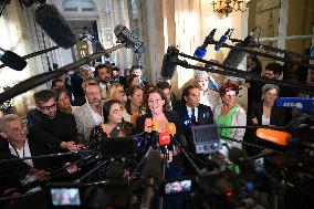 French Government Collapses as MPs Vote to Oust PM - Paris