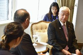 Japan, Philippines defense chiefs