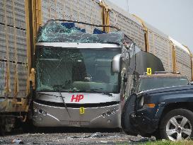 Atlacomulco Train And Bus Crash - Mexico