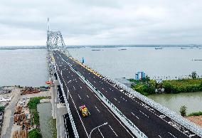 Changtai Yangtze River Bridge Opened To Traffic