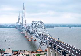 Changtai Yangtze River Bridge Opened To Traffic
