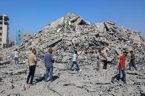 sraeli Forces Intensified Airstrikes On Gaza City - Palestine