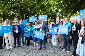 Protest in front of the Riigikogu