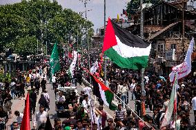 Kashmiri Shiites Mark Muharram Mourning - India