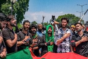 Kashmiri Shiites Mark Muharram Mourning - India