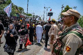 Kashmiri Shiites Mark Muharram Mourning - India