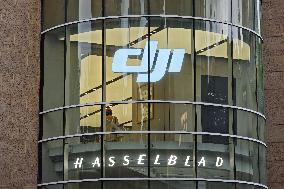 DJI