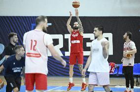 Koripallo: Miesten EM-kilpailut (-14.9)