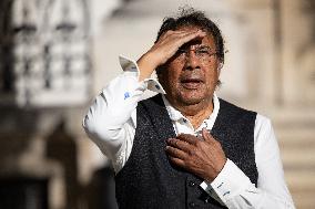 Laurent Voulzy visits the National Assembly - Paris