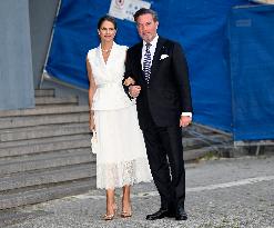 SWEDISH ROYALS AT CONCERT
