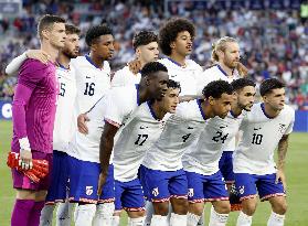 Football: Friendly between Japan and U.S.