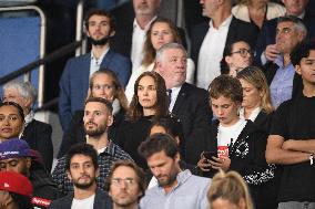 Natalie Portman At France And Iceland - Paris