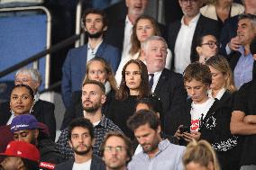 Natalie Portman At France And Iceland - Paris