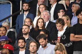 Natalie Portman At France And Iceland - Paris