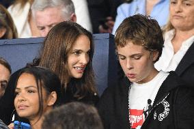 Natalie Portman At France And Iceland - Paris