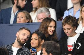Natalie Portman At France And Iceland - Paris